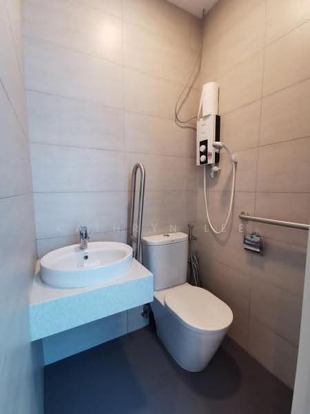 Terraced House for Sale in Gelugor (Penang) - Kathryn Lee - Bathroom - PropertyGuru.com.my