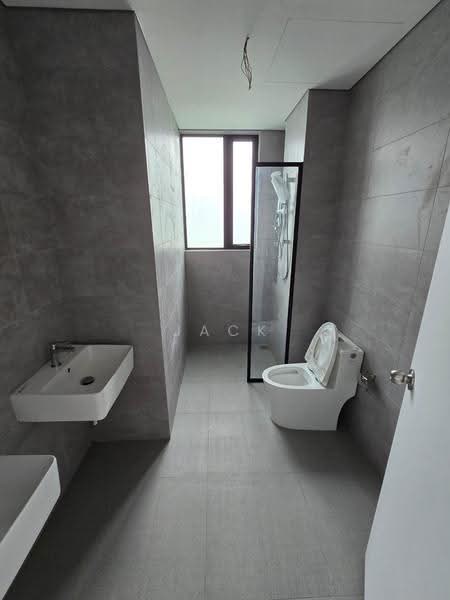 Service Residence for Sale at Cubic Botanical - Jack Yong - Bathroom - PropertyGuru.com.my