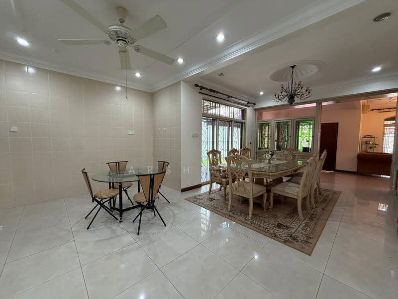 Semi-Detached House for Sale in Johor Bahru (Johor) - Arshad . - Dining Room - PropertyGuru.com.my