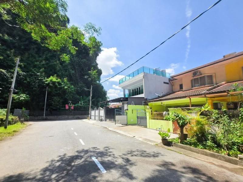 2-storey Terraced House for Sale in Sunway Batu Caves (Batu Caves) - Zul Syafiq - Exterior - PropertyGuru.com.my