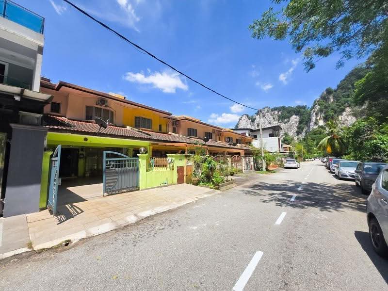 2-storey Terraced House for Sale in Sunway Batu Caves (Batu Caves) - Zul Syafiq - Exterior - PropertyGuru.com.my