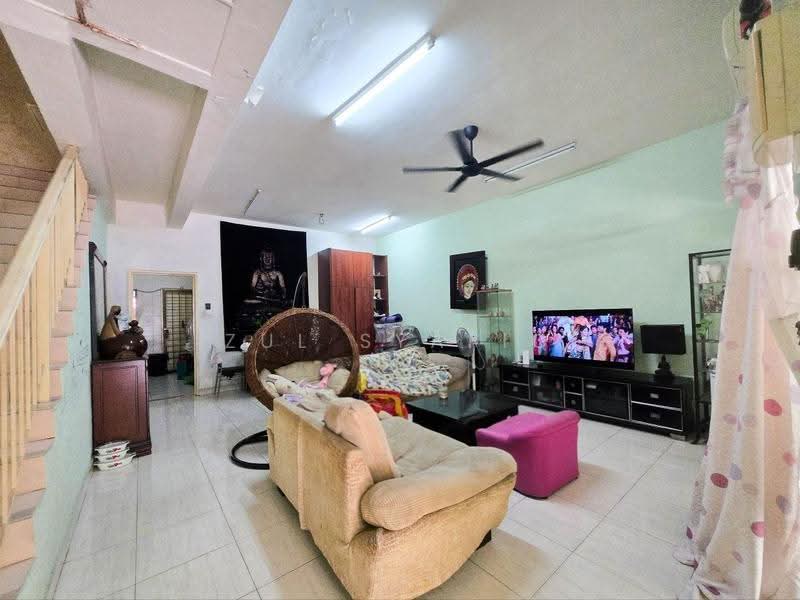 2-storey Terraced House for Sale in Sunway Batu Caves (Batu Caves) - Zul Syafiq - Living Room - PropertyGuru.com.my
