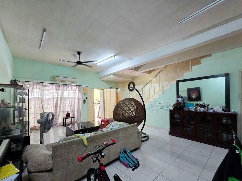 2-storey Terraced House for Sale in Sunway Batu Caves (Batu Caves) - Zul Syafiq - Living Room - PropertyGuru.com.my