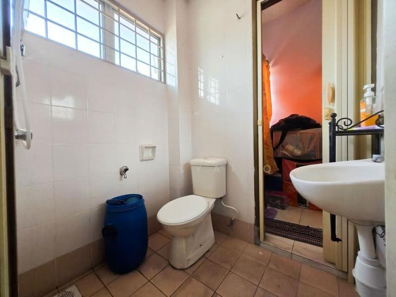 2-storey Terraced House for Sale in Sunway Batu Caves (Batu Caves) - Zul Syafiq - Bathroom - PropertyGuru.com.my