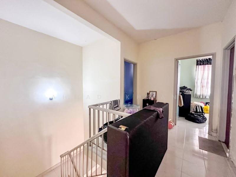 2-storey Terraced House for Sale in Taman Mawar (Sepang) - Ahmad Ikhwan Arif - Interior - PropertyGuru.com.my