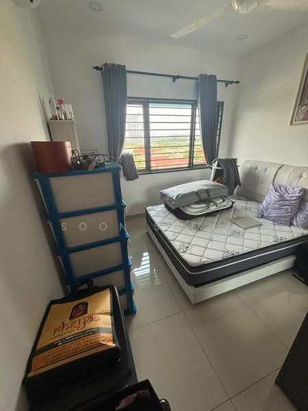Condominium for Sale at Residensi Zamrud - Soon Sheng Law - Bedroom - PropertyGuru.com.my