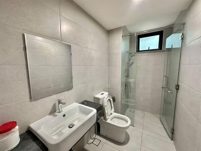 Condominium for Sale at Waterside Residence - Kathryn Lee - Bathroom - PropertyGuru.com.my