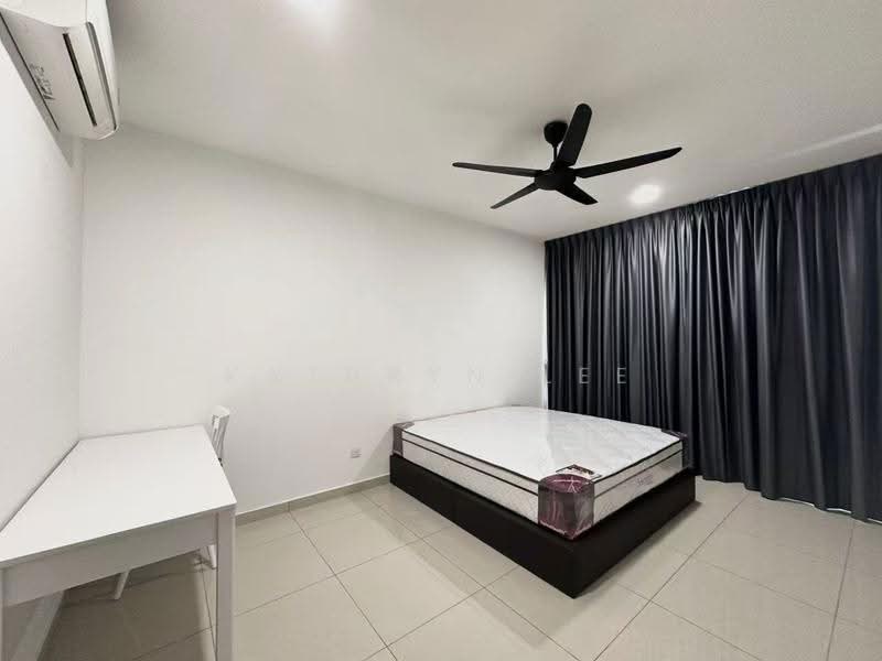 Condominium for Sale at Waterside Residence - Kathryn Lee - Bedroom - PropertyGuru.com.my