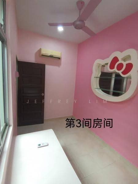 1-storey Terraced House for Sale in Taman Daya (Johor Bahru) - Jeffrey Lim - Bedroom - PropertyGuru.com.my