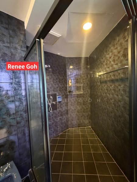 Kondominium untuk Disewa di Silverton Condominium - Renee Goh - Bathroom - PropertyGuru.com.my