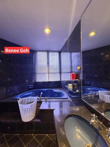 Kondominium untuk Disewa di Silverton Condominium - Renee Goh - Bathroom - PropertyGuru.com.my