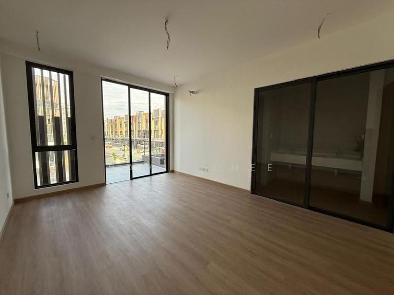 3-storey Terraced House for Sale in Taman Puchong Legenda (Puchong) - David Chee - Living Room - PropertyGuru.com.my