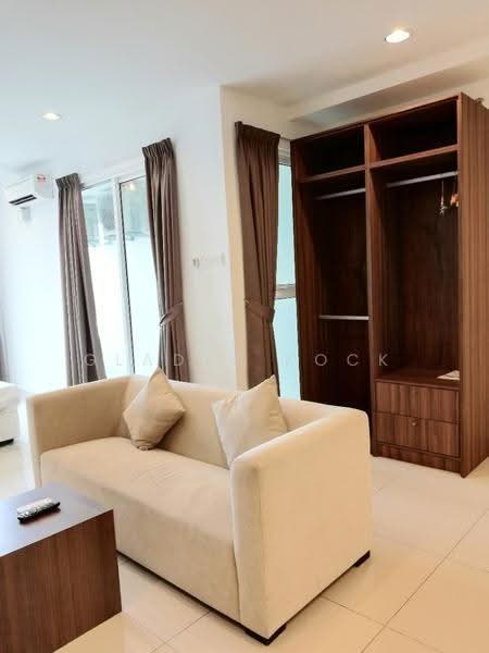Condominium for Rent at Mansion One - Gladys Kock - Living Room - PropertyGuru.com.my