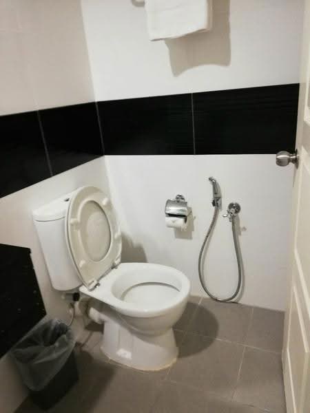 Condominium for Rent at Mansion One - Gladys Kock - Bathroom - PropertyGuru.com.my