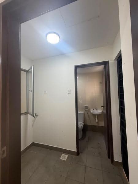 Rumah Teres 2-Tingkat untuk Disewa di Rawang (Selangor) - Zann Fauzan - Bathroom - PropertyGuru.com.my