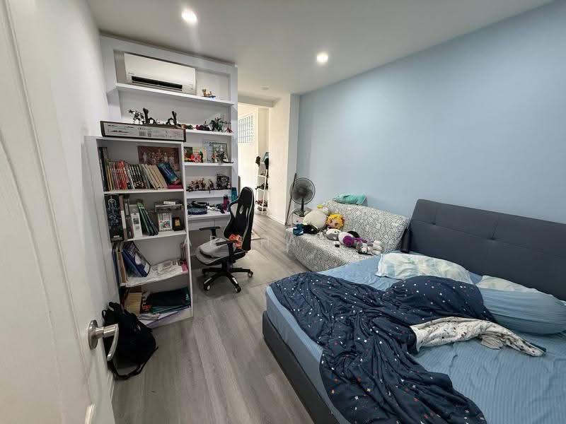 Cluster House for Sale in Taman Nusa Sentral (Iskandar Puteri (Nusajaya)) - Arshad . - Bedroom - PropertyGuru.com.my