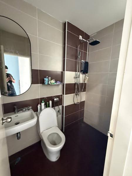 Cluster House for Sale in Taman Nusa Sentral (Iskandar Puteri (Nusajaya)) - Arshad . - Bathroom - PropertyGuru.com.my