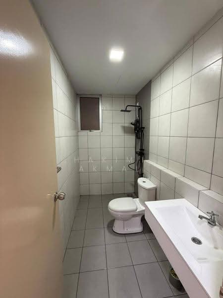 Apartment for Rent at Vista Danau Kota - Hakimi Akmal - Bathroom - PropertyGuru.com.my