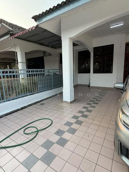 Rumah Teres 1.5-Tingkat untuk Disewa di Taman Perling (Perling) - Jovia Thoh - Exterior - PropertyGuru.com.my