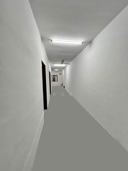 Rumah Teres 1-Tingkat untuk Disewa di U5,Taman Subang Segar (Shah Alam) - Kor Kok Tee - Corridor - PropertyGuru.com.my