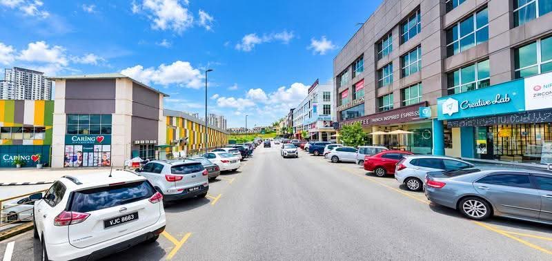 Shop for Rent in Bandar Puteri Puchong (Puchong) - Esther Tan - Exterior - PropertyGuru.com.my