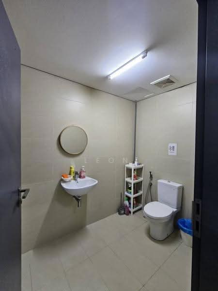 Shop / Office untuk Disewa di Desa Parkcity (Kuala Lumpur) - Leon Liew - Bathroom - PropertyGuru.com.my