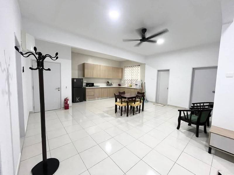 Kondominium untuk Dijual di Residensi Adelia 3 - Hakimi Akmal - Kitchen - PropertyGuru.com.my