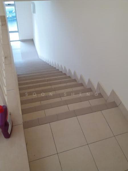 2-storey Terraced House for Sale in Taman Mutiara Rinching (Semenyih) - Soon Sheng Law - Corridor - PropertyGuru.com.my