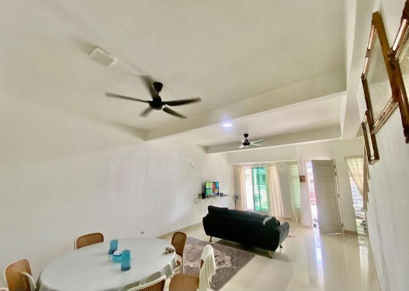 2-storey Terraced House for Sale in Taman Mutiara Rinching (Semenyih) - Soon Sheng Law - Living Room - PropertyGuru.com.my