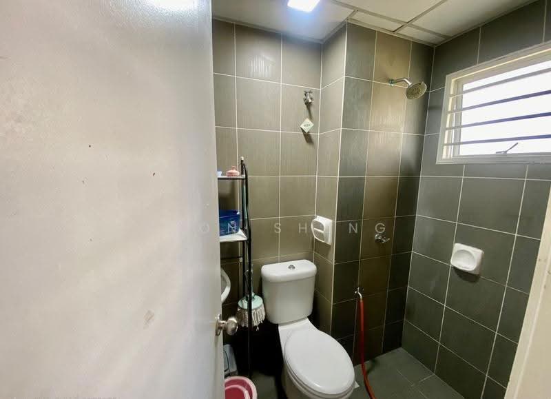 2-storey Terraced House for Sale in Taman Mutiara Rinching (Semenyih) - Soon Sheng Law - Bathroom - PropertyGuru.com.my
