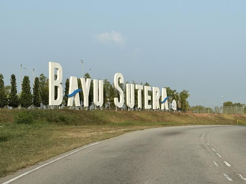 Shop / Office for Rent in Bayu Biz, Bayu Sutera, Merchant Square, Eka Height (Bandar Sri Sendayan) - Ong Jia Hui - Exterior - PropertyGuru.com.my