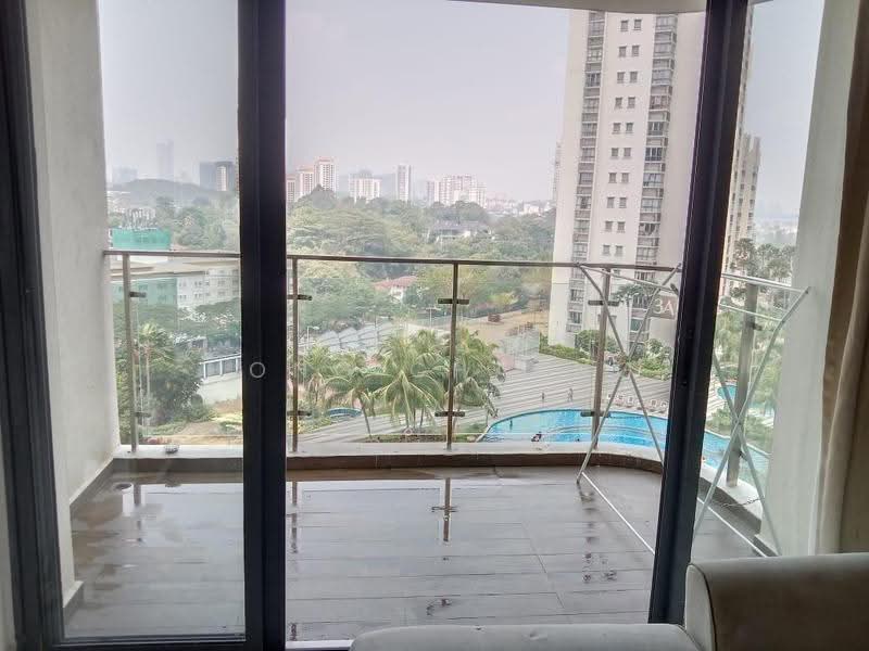 Kondominium untuk Disewa di Bay Point @ Country Garden Danga Bay - Hong Charng Lee - Balcony - PropertyGuru.com.my