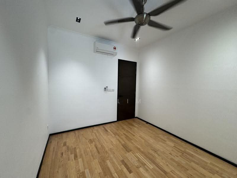 2-storey Terraced House for Sale in Bandar Kinrara Seksyen 8 (Bandar Kinrara) - ChaoLim . - Interior - PropertyGuru.com.my