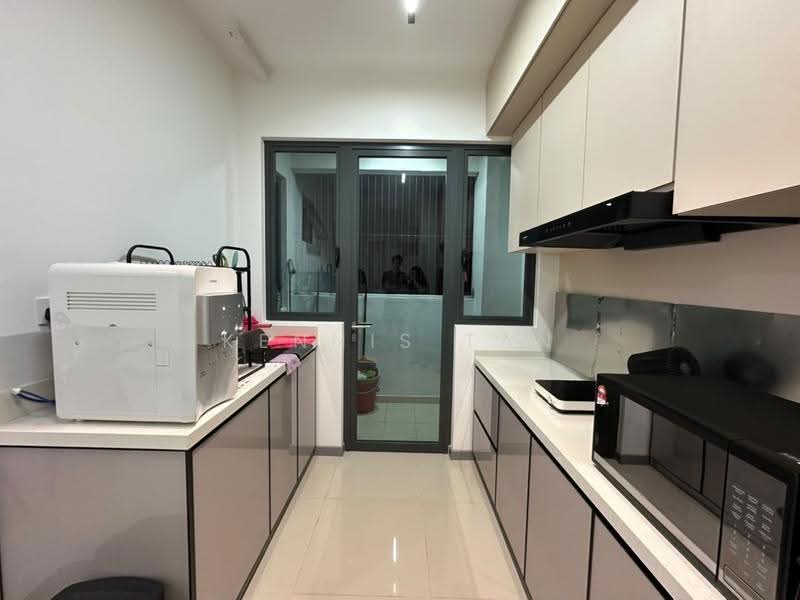 Kondominium untuk Disewa di United Point (Residensi Berpadu) - Kennis Tan - Kitchen - PropertyGuru.com.my