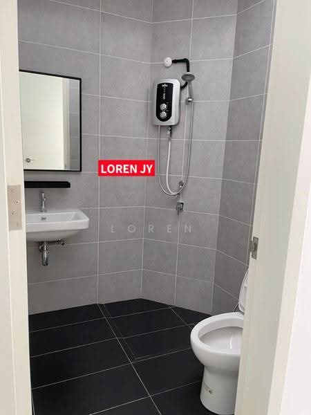 Terraced House for Rent in Bandar Cassia (Batu Kawan) - Loren Jia Ying - Bathroom - PropertyGuru.com.my