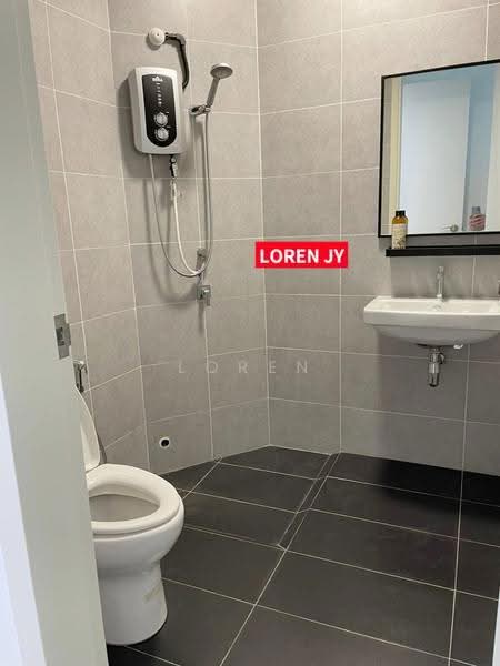 Terraced House for Rent in Bandar Cassia (Batu Kawan) - Loren Jia Ying - Bathroom - PropertyGuru.com.my