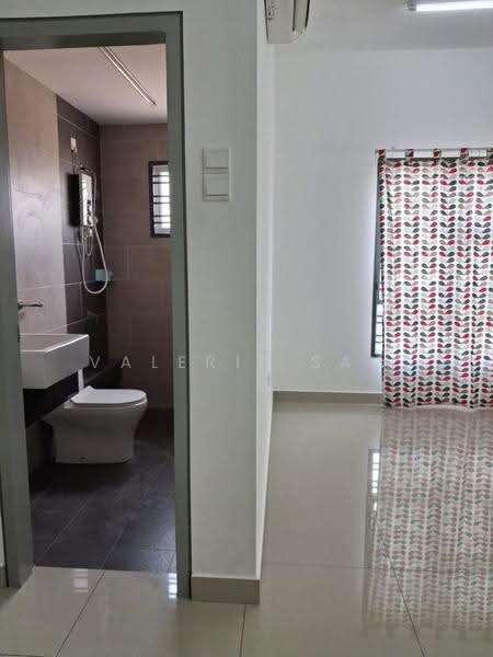 Rumah Teres 2-Tingkat untuk Disewa di Masai (Johor) - Valerie Saw - Bathroom - PropertyGuru.com.my