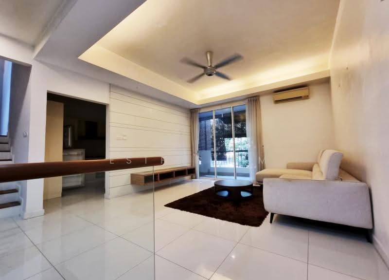 Rumah Bandar untuk Dijual di Sunway Damansara (Kota Damansara) - Esther Lim - Living Room - PropertyGuru.com.my