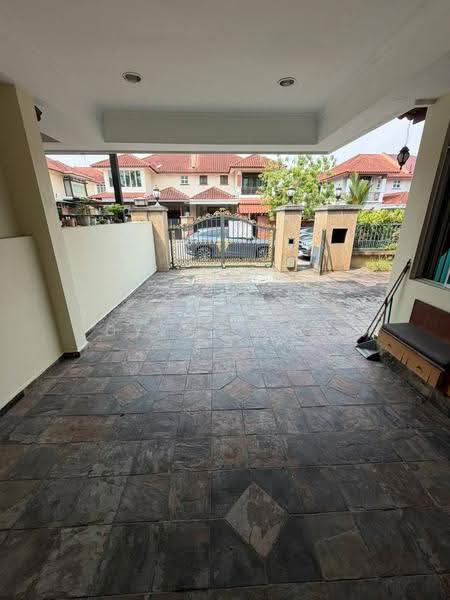 Rumah Berkembar untuk Dijual di Taman Perling (Perling) - Dylan Law - Exterior - PropertyGuru.com.my