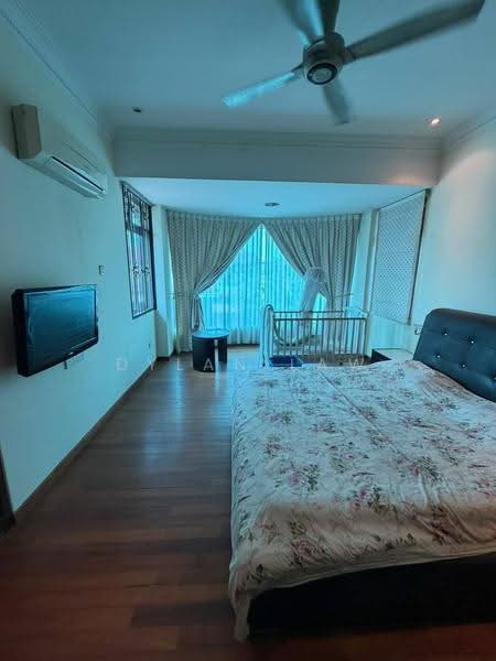 Rumah Berkembar untuk Dijual di Taman Perling (Perling) - Dylan Law - Bedroom - PropertyGuru.com.my