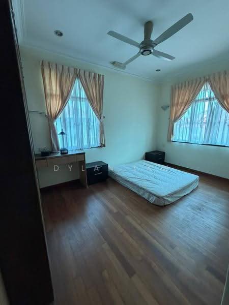 Rumah Berkembar untuk Dijual di Taman Perling (Perling) - Dylan Law - Bedroom - PropertyGuru.com.my