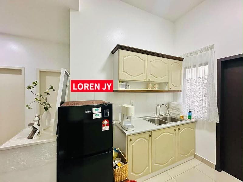 Rumah Teres 2-Tingkat untuk Disewa di Bandar Cassia (Batu Kawan) - Loren Jia Ying - Kitchen - PropertyGuru.com.my