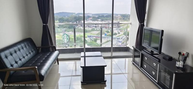 Kediaman Servis untuk Dijual di D'Putra Suites - Carol Tan - Living Room - PropertyGuru.com.my