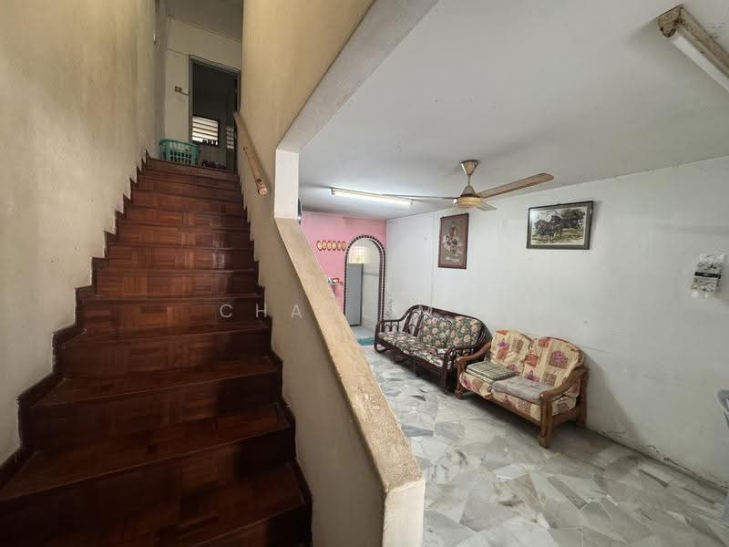 Rumah Teres 2-Tingkat untuk Dijual di Bandar Baru Sri Petaling (Sri Petaling) - ChaoLim . - Living Room - PropertyGuru.com.my