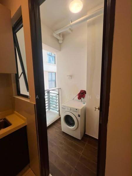 Kondominium untuk Disewa di Kings Bay @ Country Garden Danga Bay - Pauline Ng - Balcony - PropertyGuru.com.my