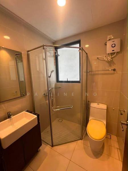 Kondominium untuk Disewa di Kings Bay @ Country Garden Danga Bay - Pauline Ng - Bathroom - PropertyGuru.com.my