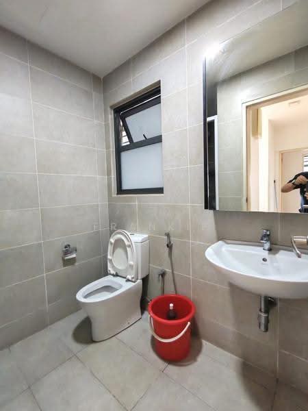 Kondominium untuk Disewa di Lakeville Residence - Frankie Sing - Bathroom - PropertyGuru.com.my