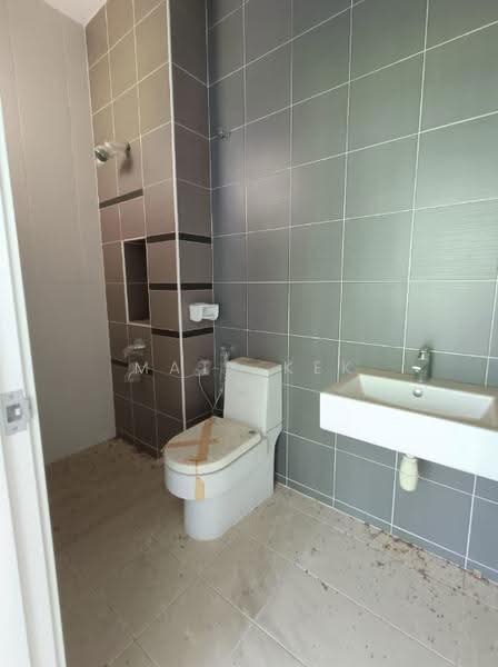 Semi-Detached House for Sale in Taman Nusa Idaman (Iskandar Puteri (Nusajaya)) - Matt Kek - Bathroom - PropertyGuru.com.my
