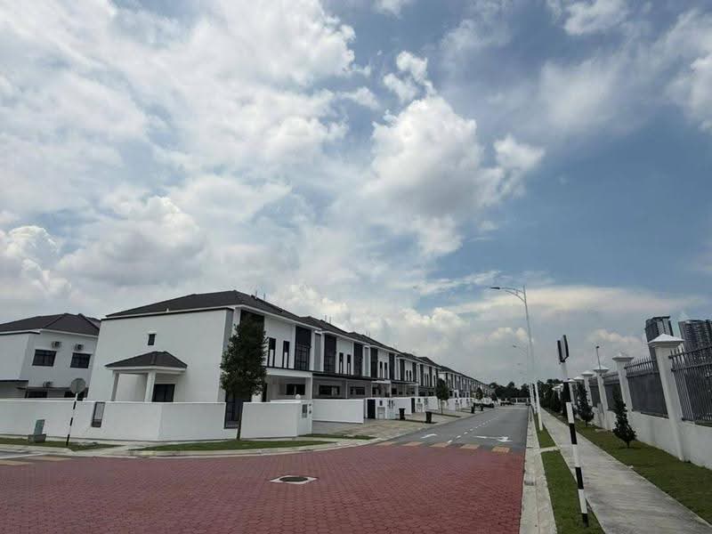 Rumah Teres 2-Tingkat untuk Disewa di Eco Botanic (Iskandar Puteri (Nusajaya)) - Kinki Teow - Exterior - PropertyGuru.com.my