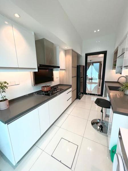Terraced House for Rent in Bandar Cassia (Batu Kawan) - Anders Ong - Kitchen - PropertyGuru.com.my